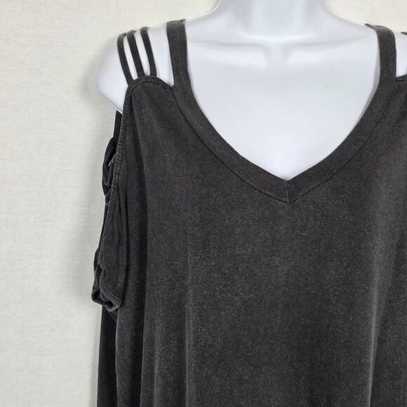 BKE Cold Shoulder Strap Top Black Washed L - Picture 2 of 8